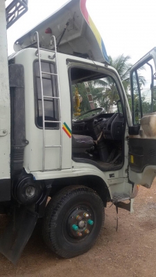 HINO-FDเครื่องHO7D.195.ครัชซีสวย.กะบะคาร์โก้6.20เมตร.สภาพพร้อมใช้..ราคา.590.000บ