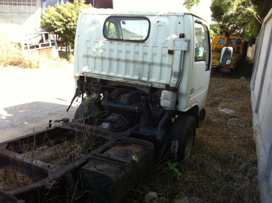 ขายรถบรรทุก 4 ล้อใหญ่