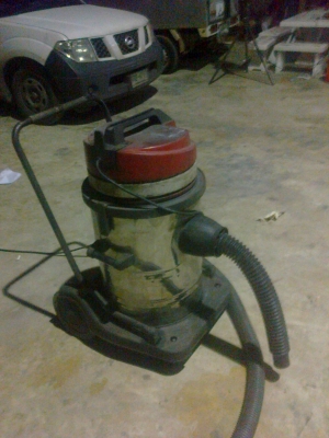 ขาย!! เครื่องดูดฝุ่นใหญ่ 3 มอเตอร์ ของ italy 3300w.