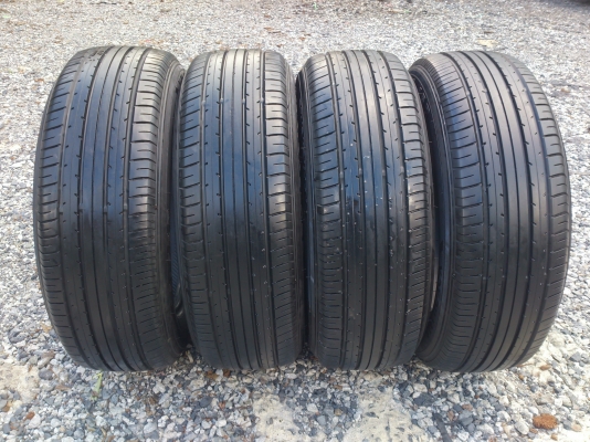 ขายยางYOKOHAMA 205/60R16 ยางสัปดาห์ที่24ปี12 ดอกเต็มนิ่มลึกเท่ากันไม่แตกลายไม่ร้าวไม่กินข้าง (สภาพยาง90\%) จำนวน 1 ชุด