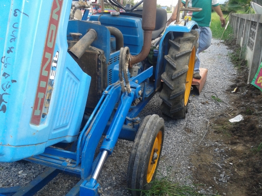 รถไถHINOMOTO  E18 พร้อมใบมีดตัวตัดหญ้าโรตารี