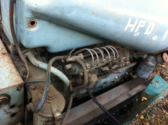 เครื่องยนต์ดีเซล 6 สูบ DEUTZ ขนาด75 แรงม้า ของเยรมัน ระบายความร้อนด้วยอากาศ ติดตั้งบนแท่นสภาพสวยมาก
