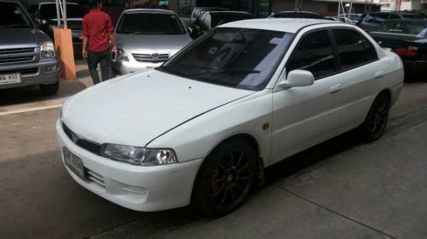 ขายมิตซูบิชิ รุ่นท้ายเบ็นซ์ ออโต