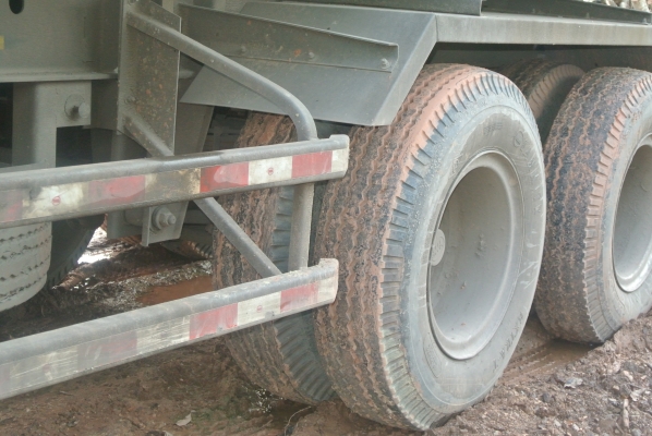 SMM สามเพลาดั้ม