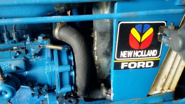 ขายด่วนรถไถFord6610+ดันหน้า+ผาน7