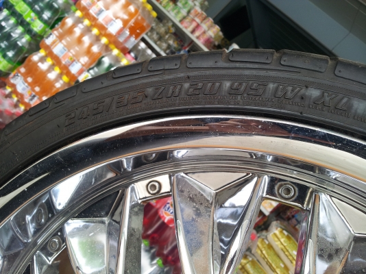 แม็กนอกขอบ 20  กว้าง 8.5 ใส่ 5/100. 5/114 มี1คู่