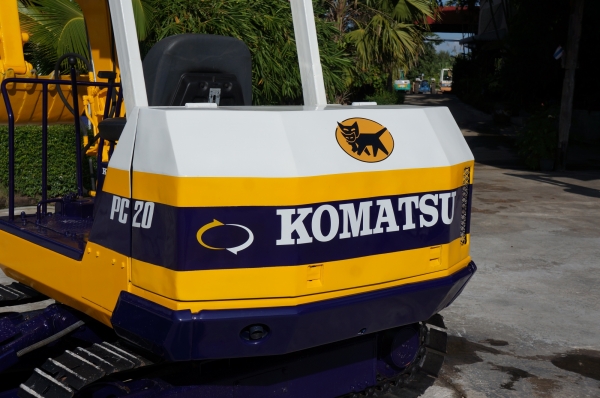 ขายรถขุด KOMUTSU PC 20-3 เก่านอกปรับสภาพพร้อมใช้งาน