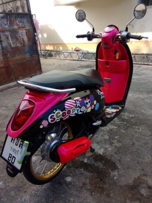Scoopy-i สวยๆเครื่องเดิมสนิท แต่งสวยลงล้อมาอย่างเดียวครับ ราคาถูกครับ