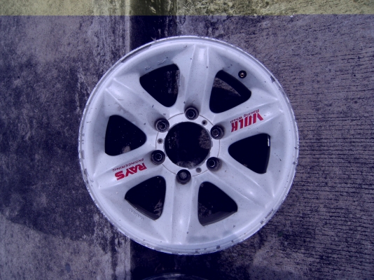 ล้อเล็บเหยี่ยว