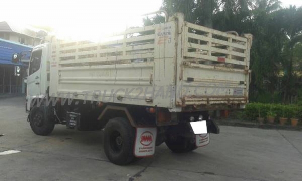 รถบรรทุก 6 ล้อดัมพ์ HINO MEGA EURO2 150 แรงม้า ปีจดทะเบียน 2551