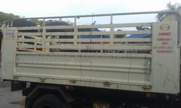 รถบรรทุก 6 ล้อดัมพ์ HINO MEGA EURO2 150 แรงม้า ปีจดทะเบียน 2551