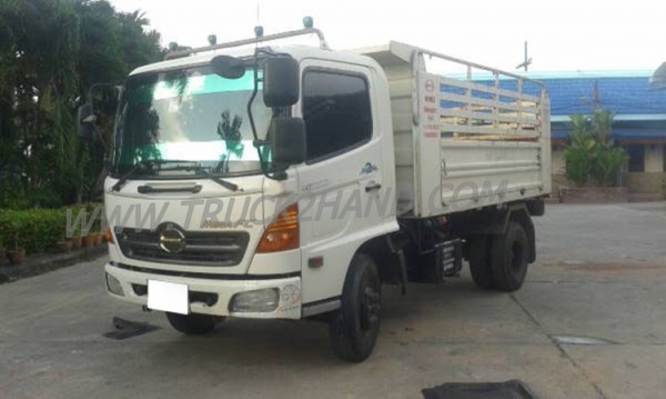 รถบรรทุก 6 ล้อดัมพ์ HINO MEGA EURO2 150 แรงม้า ปีจดทะเบียน 2551