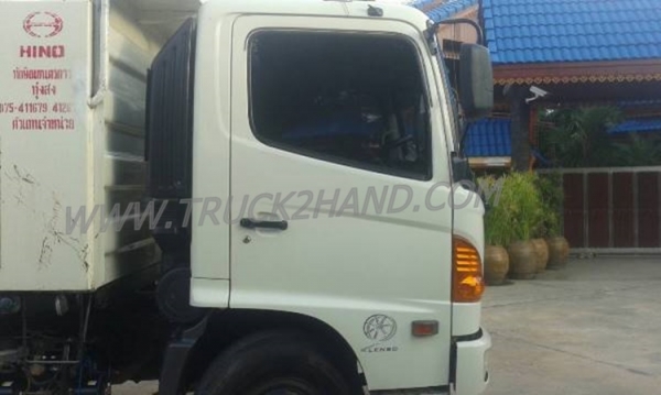 รถบรรทุก 6 ล้อดัมพ์ HINO MEGA EURO2 150 แรงม้า ปีจดทะเบียน 2551