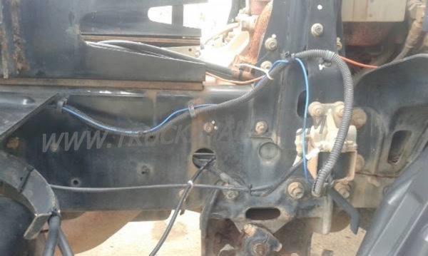 รถบรรทุก 6 ล้อดัมพ์ HINO MEGA EURO2 150 แรงม้า ปีจดทะเบียน 2551