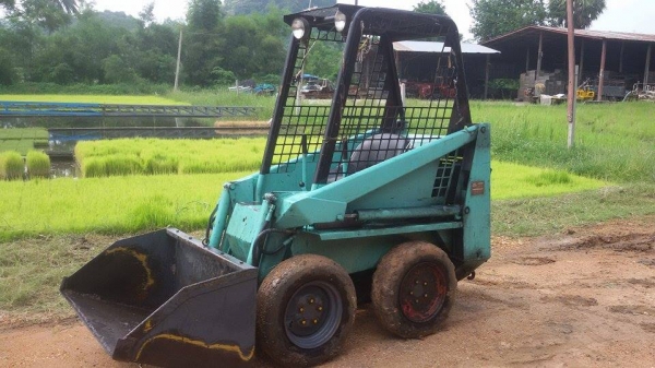 ขาย รถตัก ป๊อปแคส สภาพดีพร้อมใช้งาน