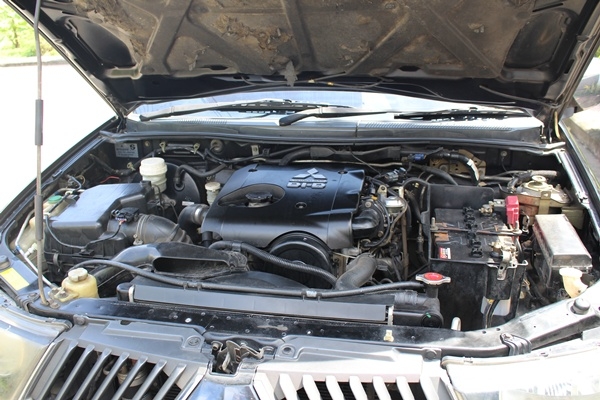 รถสวยพร้อมใช้ เอกสารครบพร้อมโอน เครื่องช่วงล่างดี แอร์เย็น วิ่งน้อย