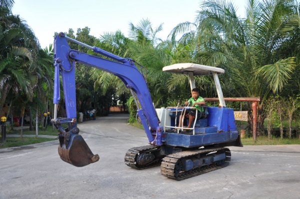 ลดกระหน่ำ!!ขายแบคโฮ KUBOTA KH90(pc35) สวยเดิมจากญี่ปุ่นยังไม่เคยใช้ในไทย ๅ160,000เท่านั้น!!!