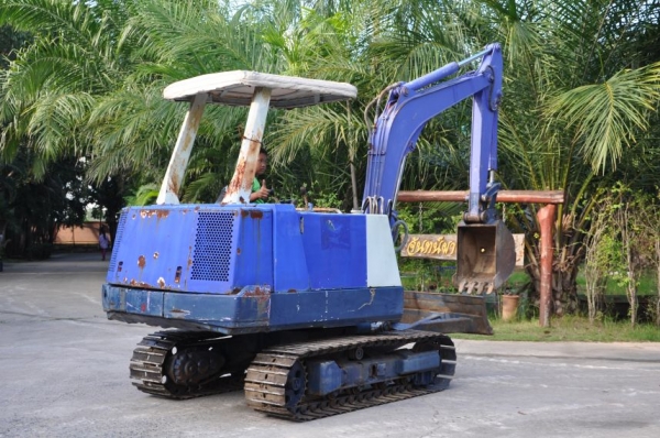 ลดกระหน่ำ!!ขายแบคโฮ KUBOTA KH90(pc35) สวยเดิมจากญี่ปุ่นยังไม่เคยใช้ในไทย ๅ160,000เท่านั้น!!!