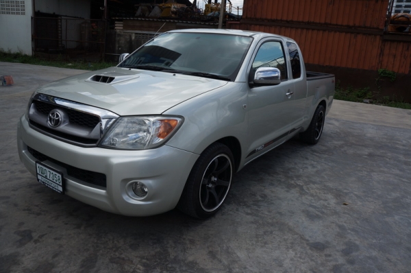 TOYOTA VIGO CAB ปี 2007 ขายรถสวย เครื่องเดิม แอร์เย็น ช่วงล่างดี ล้อ MAX แต่ง กระจกไฟฟ้า ปรับข้างไฟฟ้า รถขับดีมาก เบาะสภาพสวย ภายในสภาพสวย สีสวย รถพร้อมใช้งาน จัดไฟแนนได้