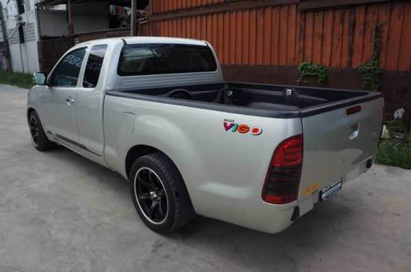 TOYOTA VIGO CAB ปี 2007 ขายรถสวย เครื่องเดิม แอร์เย็น ช่วงล่างดี ล้อ MAX แต่ง กระจกไฟฟ้า ปรับข้างไฟฟ้า รถขับดีมาก เบาะสภาพสวย ภายในสภาพสวย สีสวย รถพร้อมใช้งาน จัดไฟแนนได้