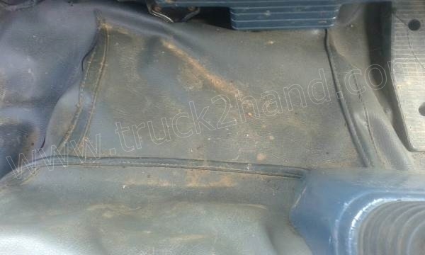 รถบรรทุก 10 ล้อดั้มพ์ ISUZU