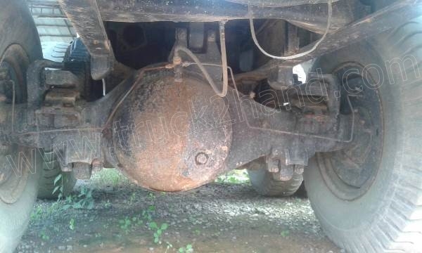 รถบรรทุก 10 ล้อดั้มพ์ ISUZU