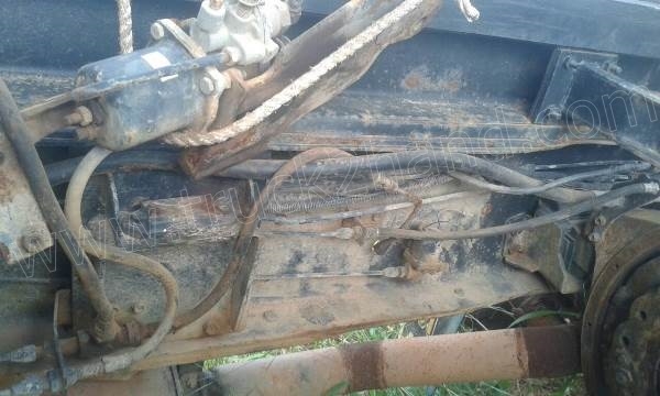 รถบรรทุก 10 ล้อดั้มพ์ ISUZU