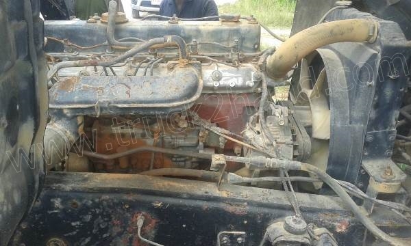 รถบรรทุก 10 ล้อดั้มพ์ ISUZU