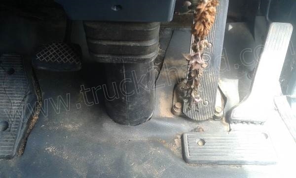 รถบรรทุก 10 ล้อดั้มพ์ ISUZU