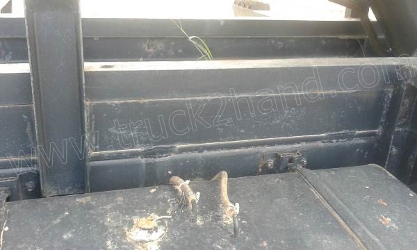 รถบรรทุก 10 ล้อดั้มพ์ ISUZU