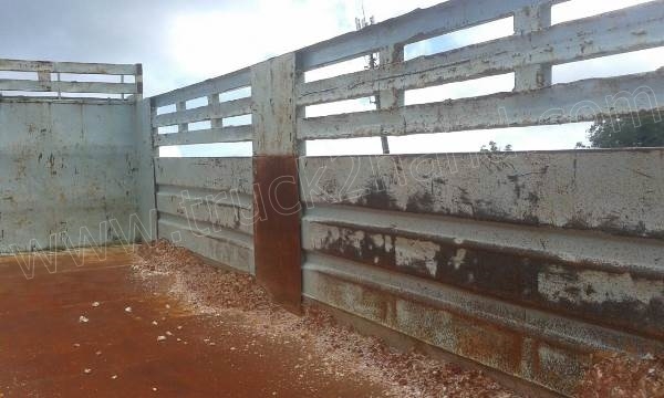 รถบรรทุก 10 ล้อดั้มพ์ ISUZU