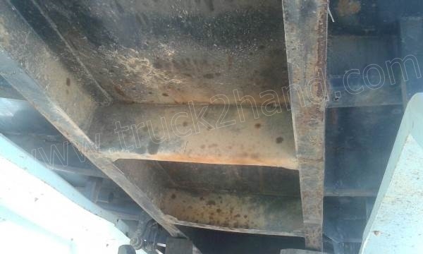 รถบรรทุก 10 ล้อดั้มพ์ ISUZU