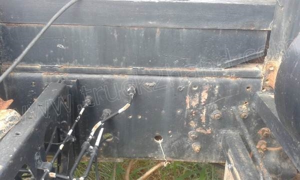 รถบรรทุก 10 ล้อดั้มพ์ ISUZU