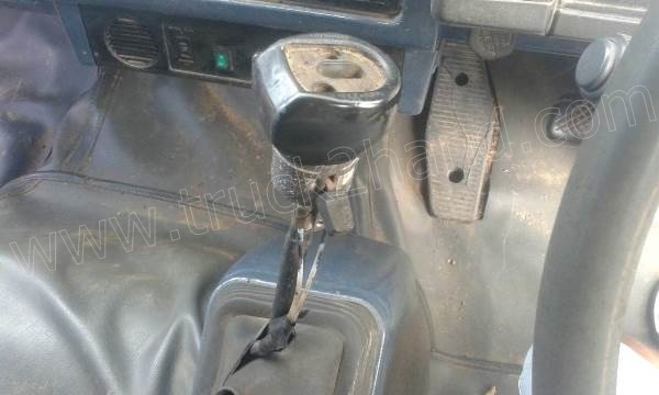 รถบรรทุก 10 ล้อดั้มพ์ ISUZU