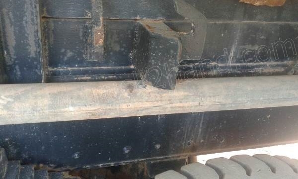 รถบรรทุก 10 ล้อดั้มพ์ ISUZU