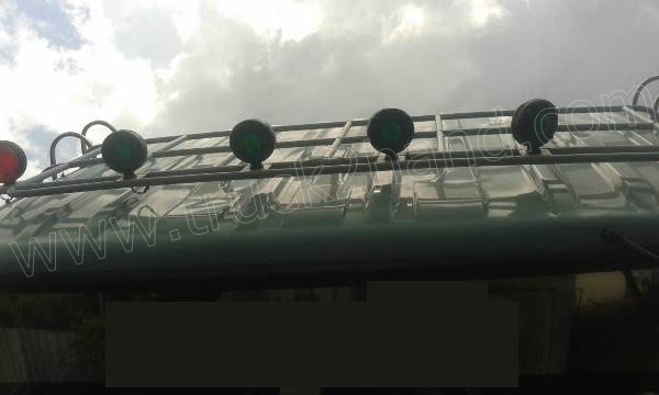 รถบรรทุก 10 ล้อดั้มพ์ ISUZU