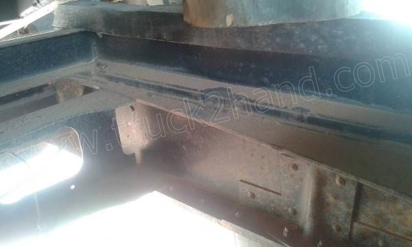 รถบรรทุก 10 ล้อดั้มพ์ ISUZU