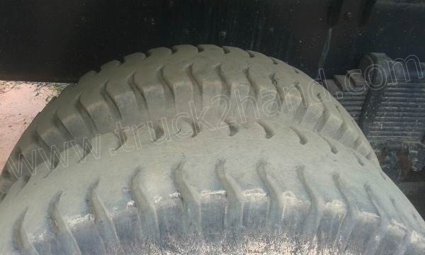 รถบรรทุก 10 ล้อดั้มพ์ ISUZU