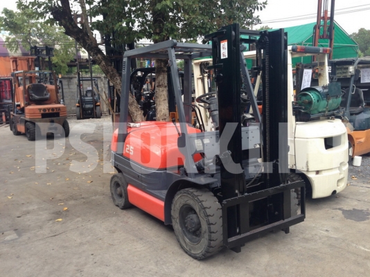 ขาย Forklift Toyota 6FG25 จากญี่ปุ่น