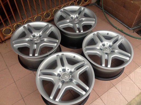 ล้อ benzเเท้ 18 หน้า8ครึ่งหลัง9ครึ่งอ๊อฟ35กับ32เก่าญี่ปุ่นเเท้สภาพสวยๆ