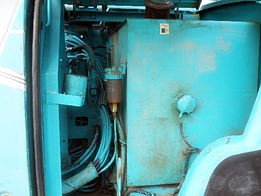 รถแบคโฮเก่านอก sk 120-2 สนใจโทร 092-3309229 อี๊ด สองห้อง