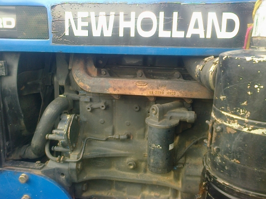 ขอบคูณTRUCK2HANDขายแล้วรถไถFORD รุ่น6640สองเพลาคานหน้าคาลาโล่มีทะเบียนสนใจ0810076640