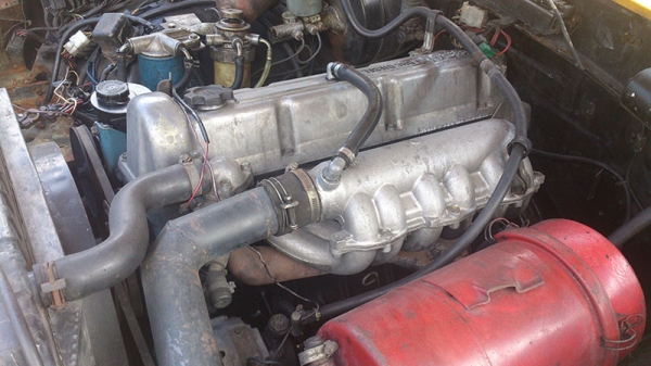 ขายเครื่องยนต์ดีเซลนิสสันLd 2800 เกียร์ธรรมดามีเลข