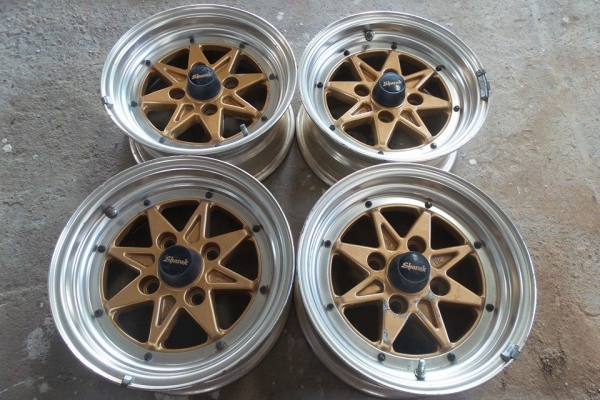 Sharak Made in Japan 14x6 off-1 PCD4/114 สวยๆสีเดิมจากญี่ปุ่น ชุดละ9900บาท