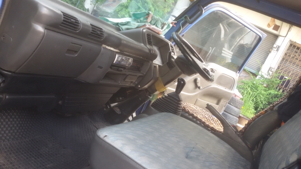 ขาย ISUZU NKR66E ขาย ISUZU NKR66E