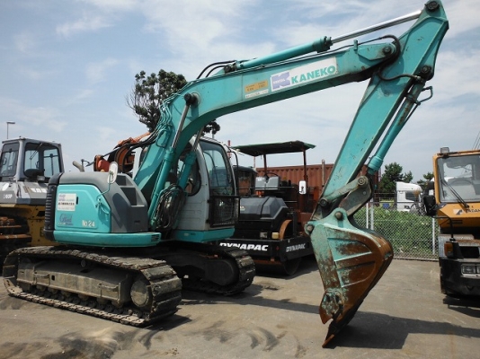ขาย SK115SR KOBELCO นำเข้าจากญี่ปุ่นแท้ 100\% ไม่เคยใช้งานในไทย สภาพสวยพร้อมใช้งาน  เอวดี เครื่องแน่น เอกสารครบ