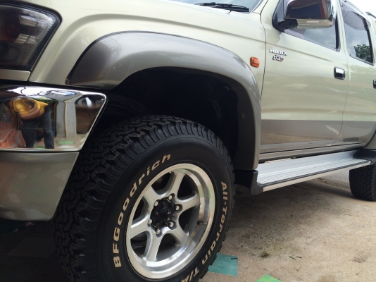 ไทเกอร์.D4D-4x4.เครื่อง2.5เกียร์MT ไทเกอร์.D4D-4x4.เครื่อง2.5เกียร์MT