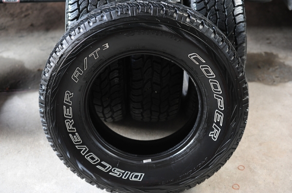 ยาง Cooper AT3 245 75 16