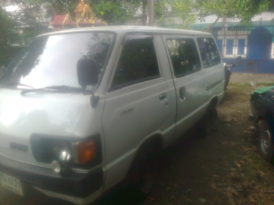 ขายรถตู้ km20 มีแก๊สถังใหม่ เครื่องดี