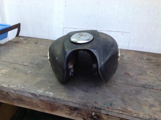 ขายถังน้ำมัน cb 650 สภาพดี